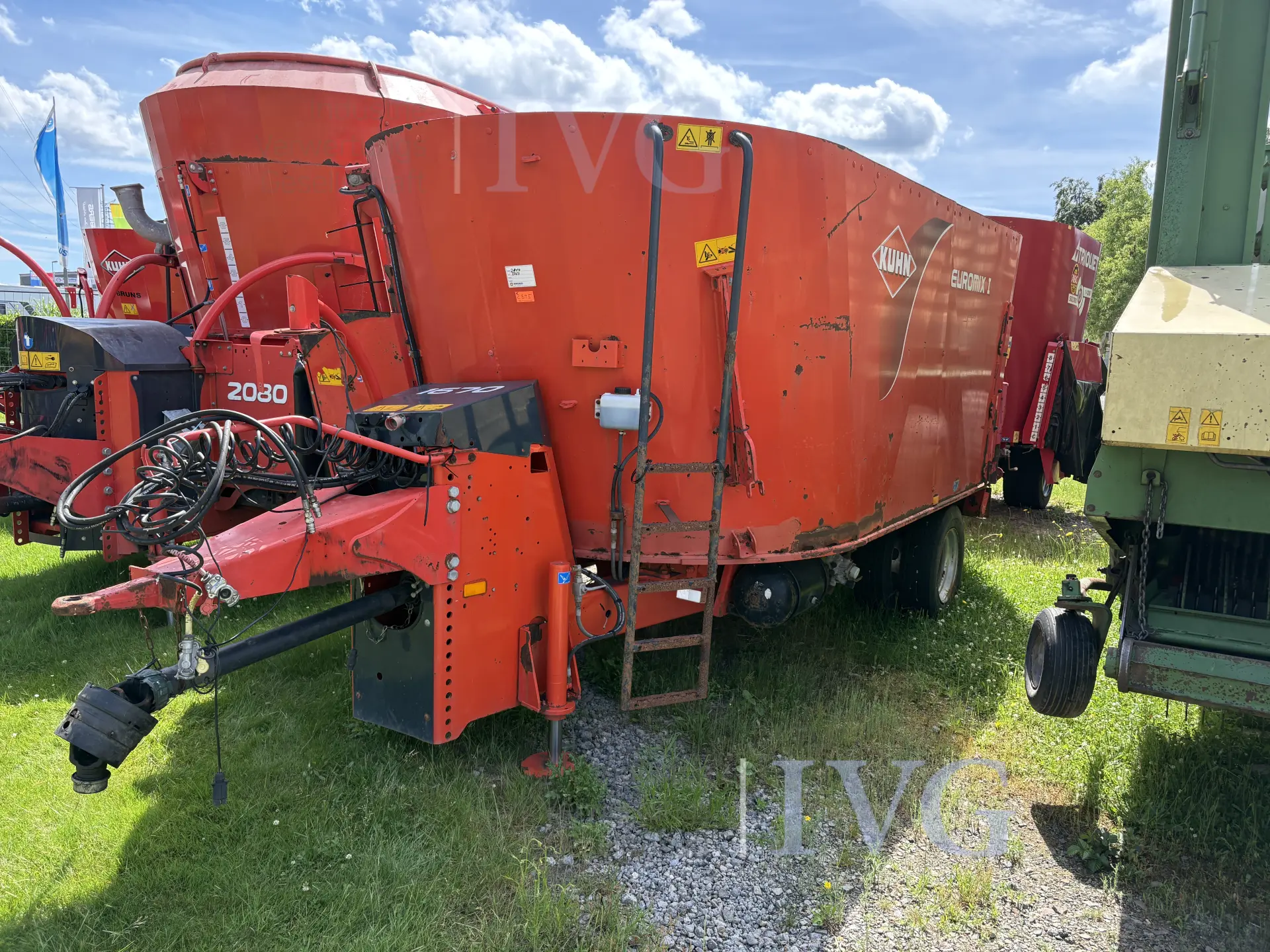 Futtermischwagen KUHN EUROMIX I EUV272